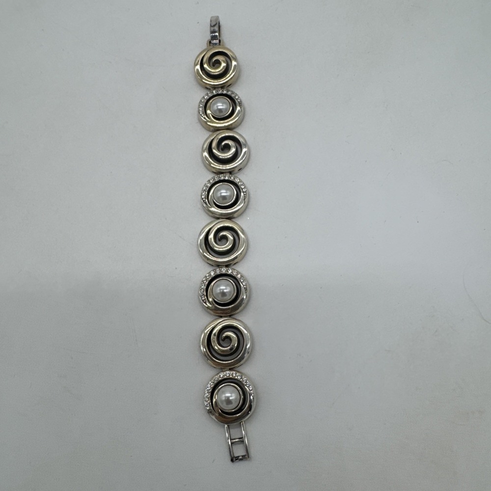 BRIGHTON BRACELET SILVER & SPINNING FAUX PEARL TOGGLE 6"